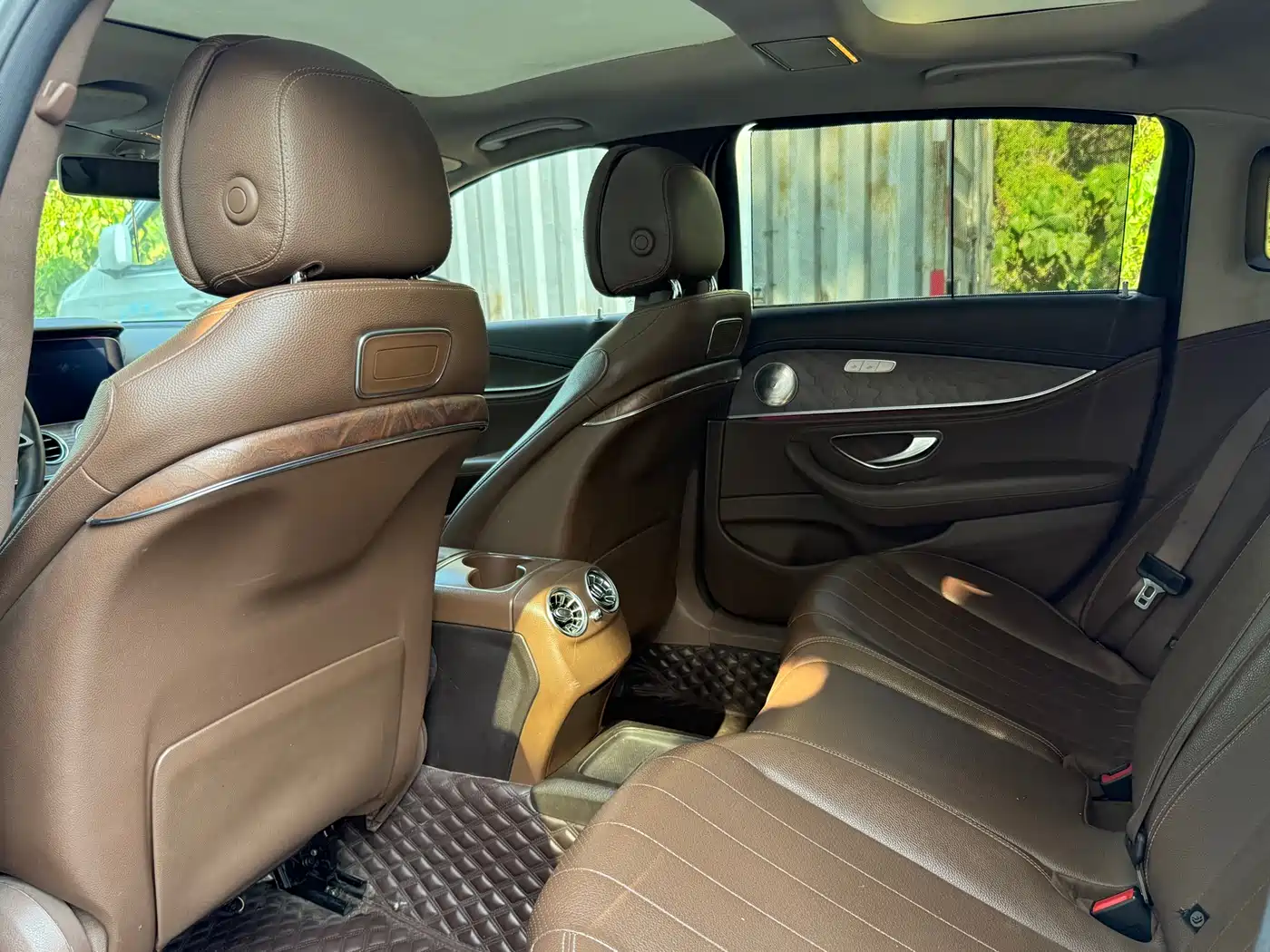 MERCEDES-BENZ E CLASS