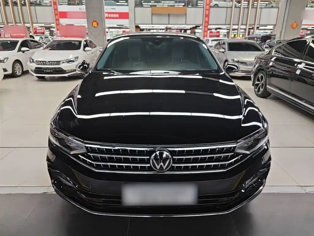 Volkswagen Magotan 2023 Model 2 Million Commemorative Edition 380TSI DSG Flagship фото 3