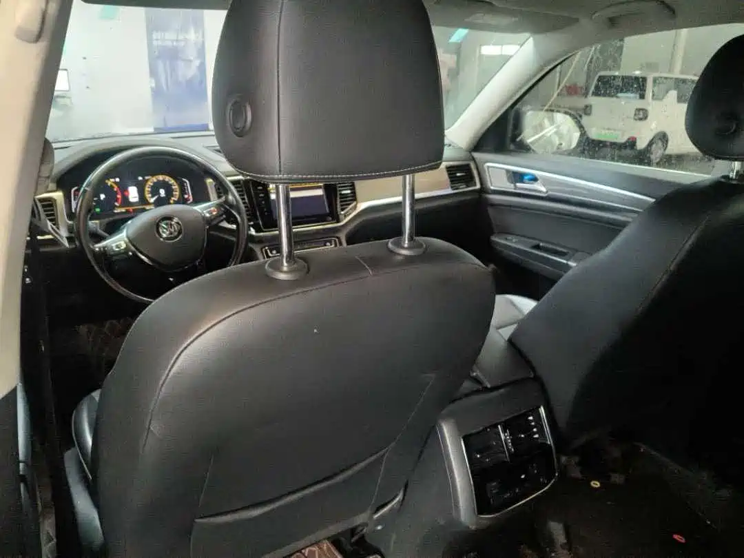 صورة 5 - Volkswagen Teramont