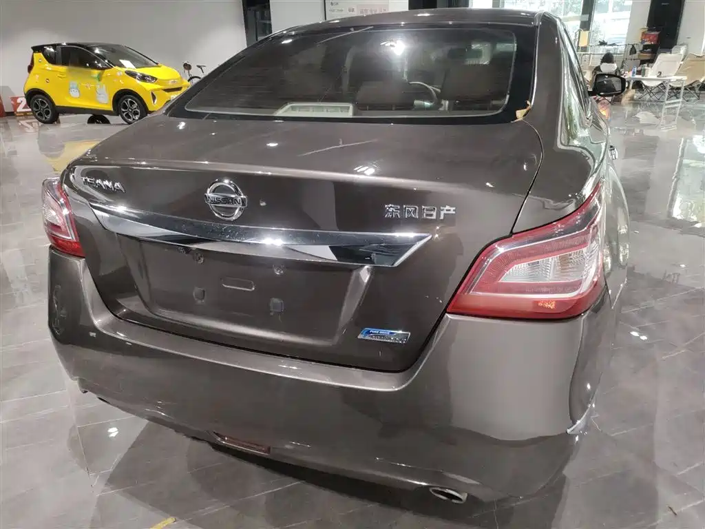 Фото 23 - Nissan Teana