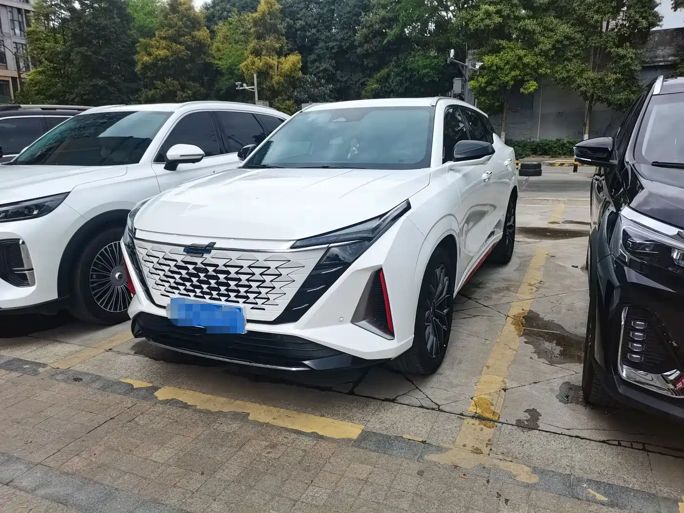 CHANGAN CHANGAN AUCHAN Z6