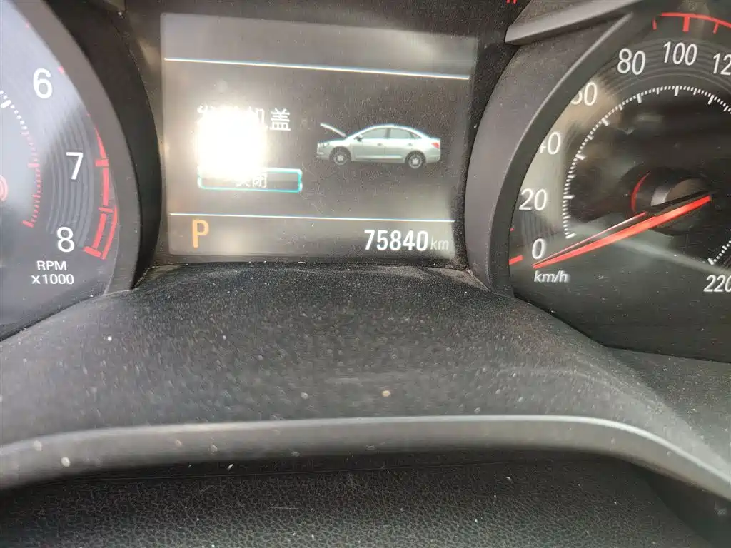 Chevrolet Monza 2019 RS 330T Auto Smooth Edition China VI фото 5