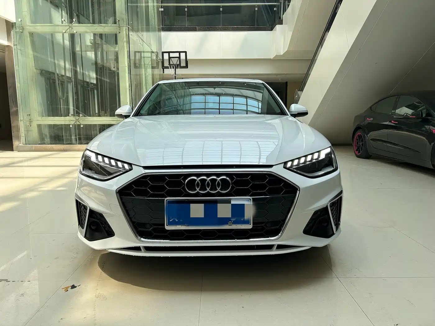 Audi A4L 2020 40 TFSI Fashion Dynamic Edition фото 2