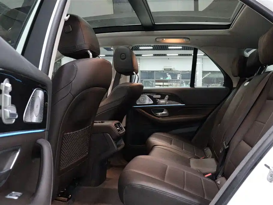 Mercedes-Benz GLE 2020 Facelift GLE 350 4MATIC Fashion фото 8