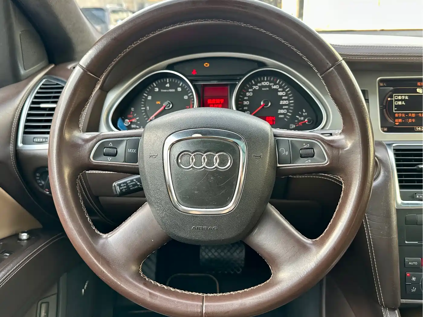 Audi Q7 2011 3.0 TFSI Exclusive (200kW) фото 13