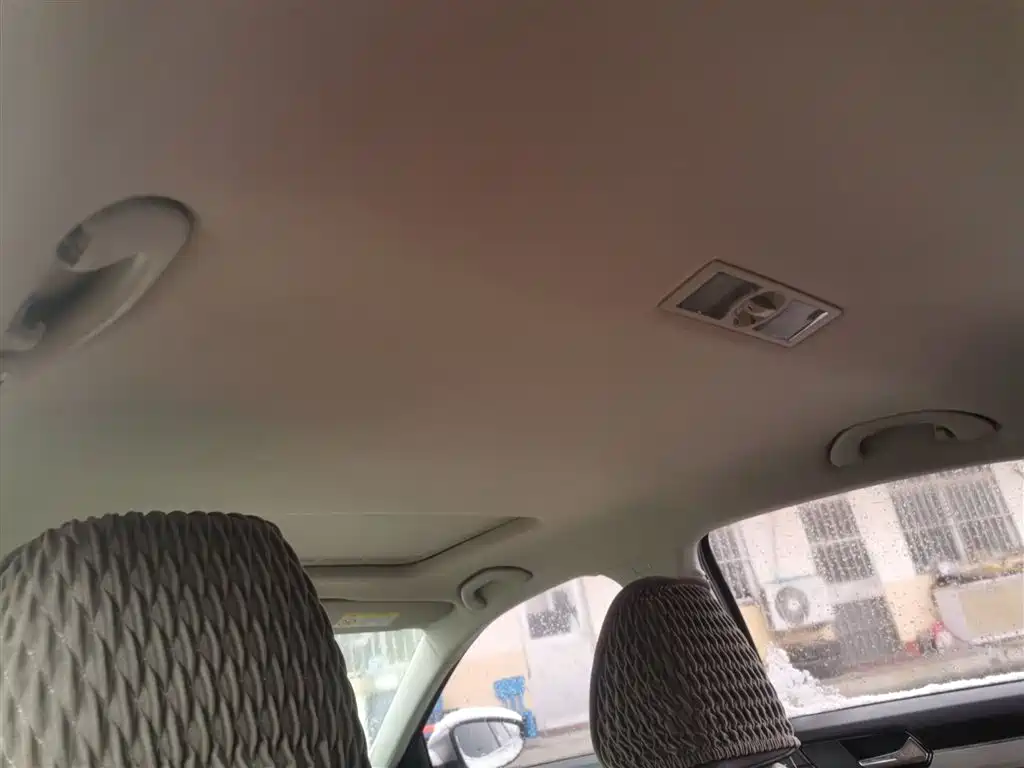 Volkswagen Sagitar 2018 1.6L Automatic Comfort фото 8