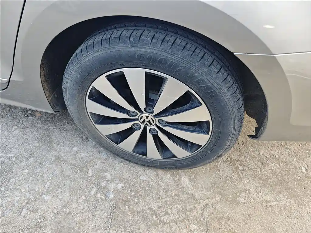 Volkswagen Sagitar 2018 1.6L Automatic Comfort фото 26