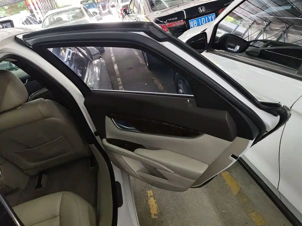 Cadillac XTS 2015 28T Comfort фото 14
