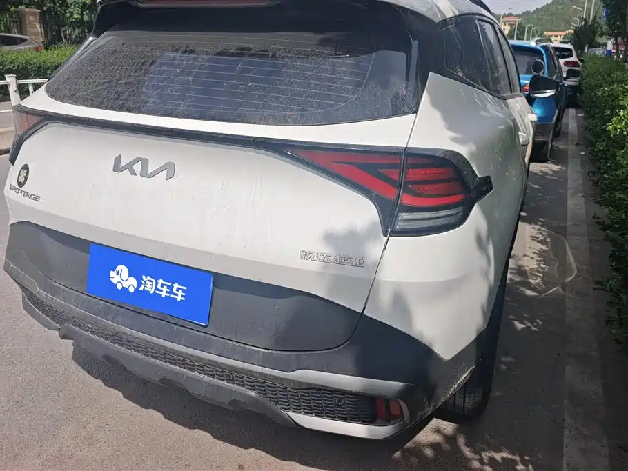 Kia Sportage 2023 2.0T 2WD Flagship Edition фото 3