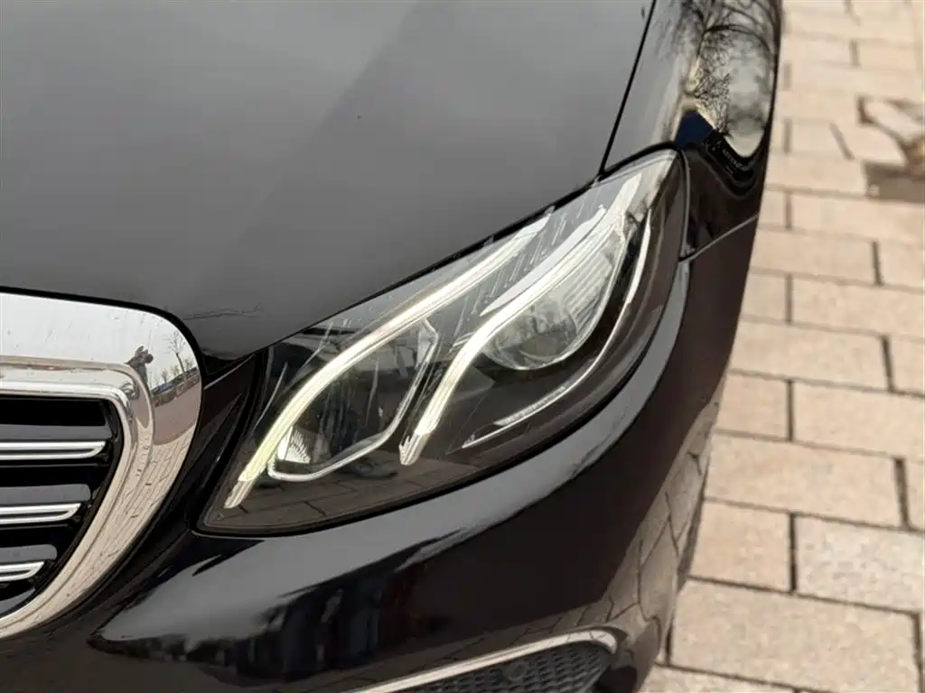 Mercedes-Benz E-Class 2016 E 200 L фото 3