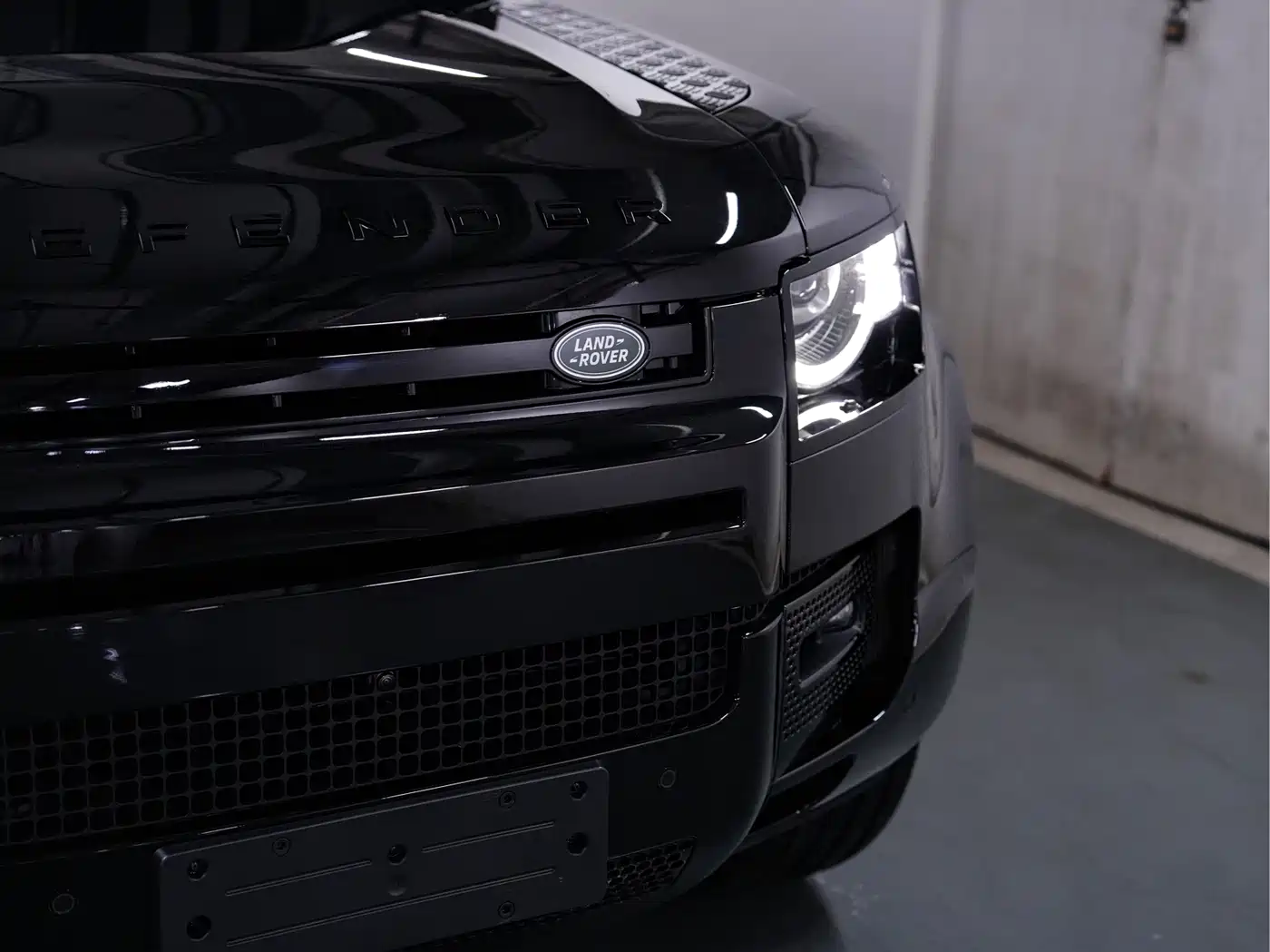 2025 Land Rover Defender
