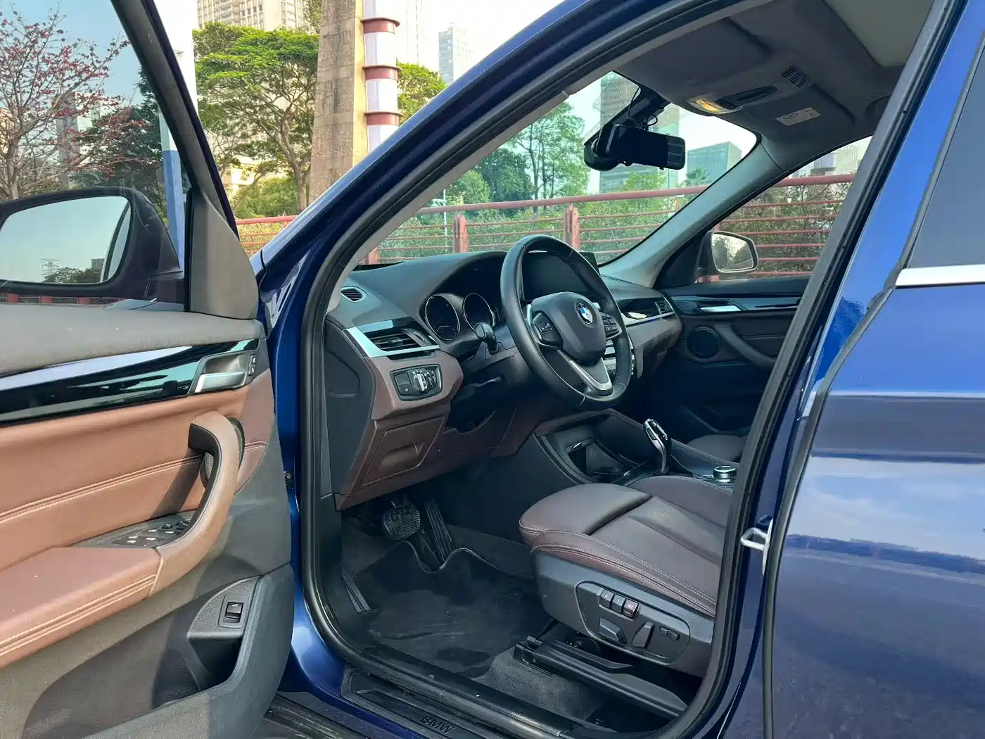 BMW X1 2020 sDrive25Li Leading Model фото 6
