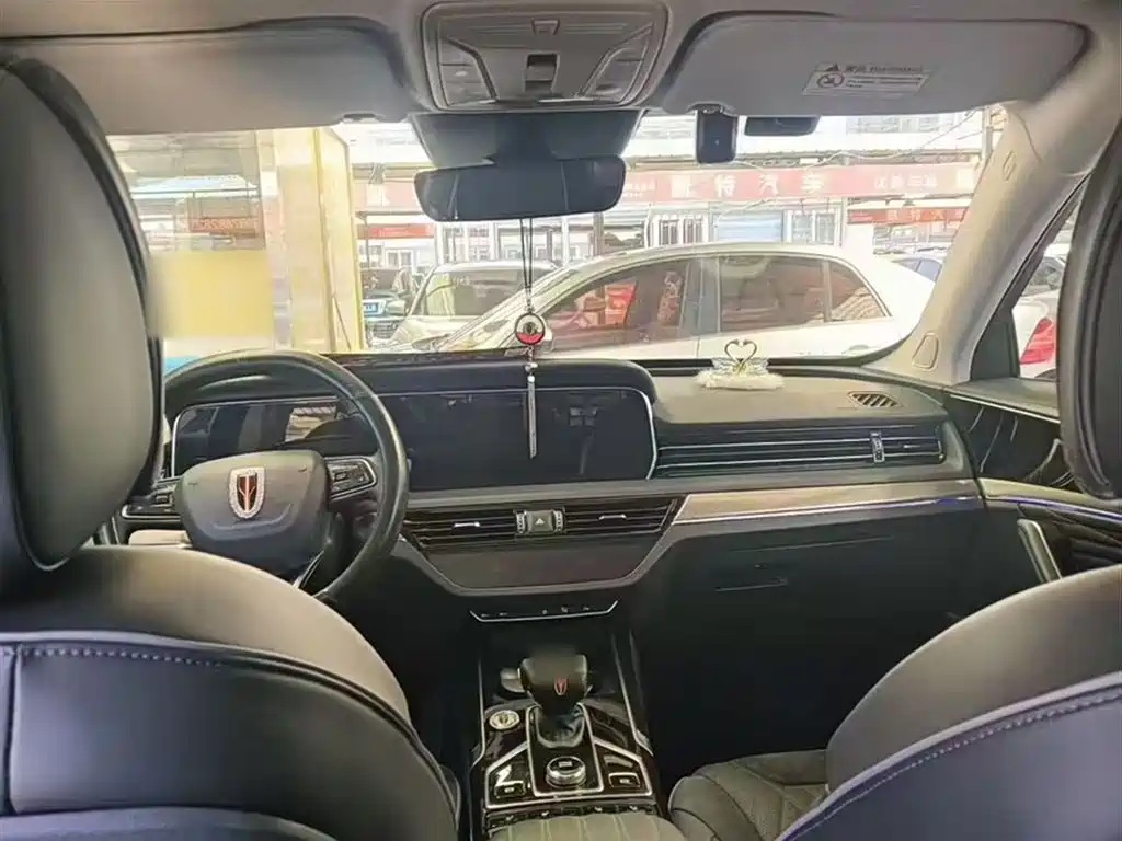 Hongqi HS5 2022 Facelift 2.0T Smart Flag Enjoyment AWD Edition фото 8