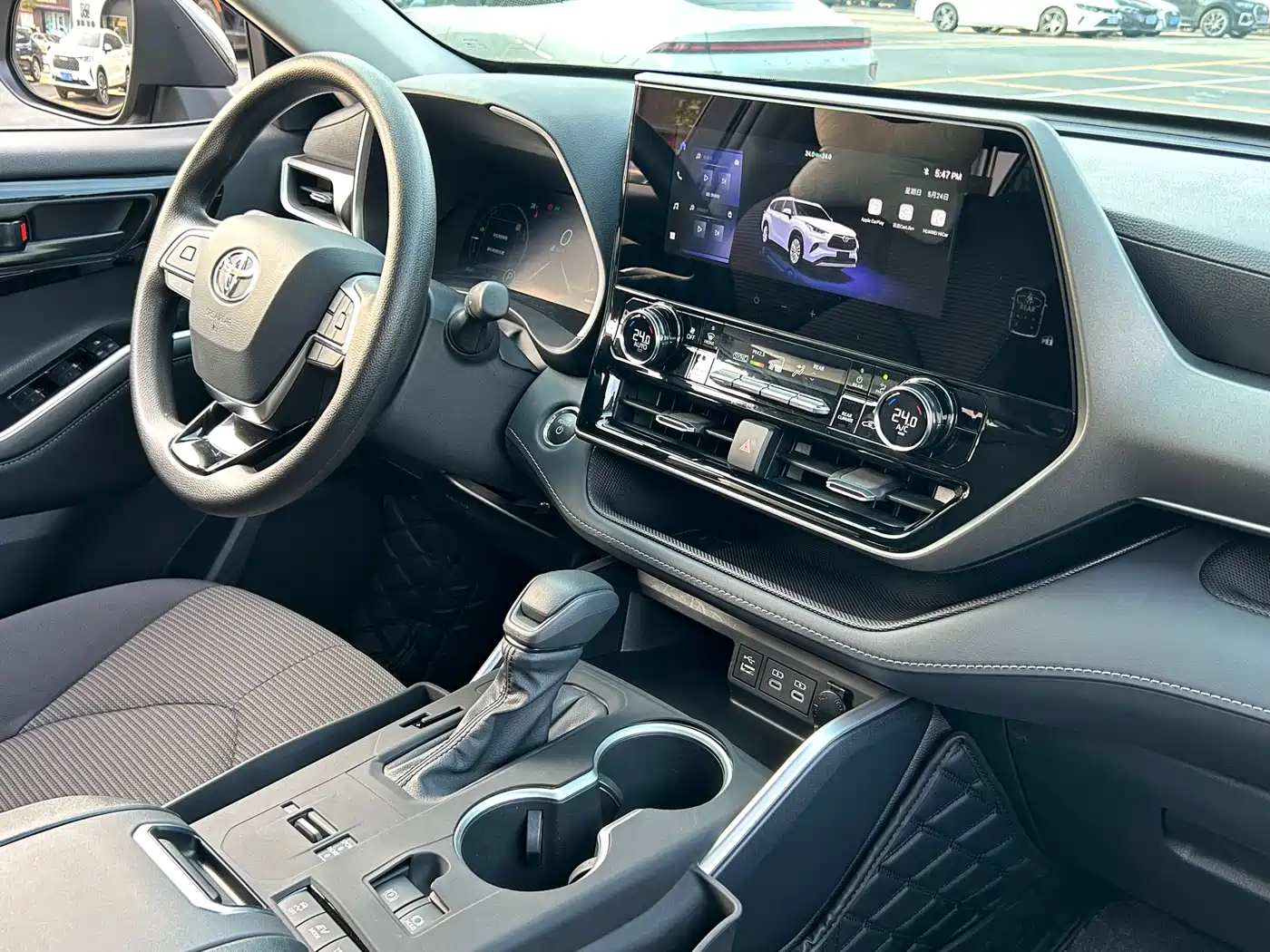 Toyota Highlander 2024 2.5L Smart Hybrid 4WD Elite 7-seater фото 21