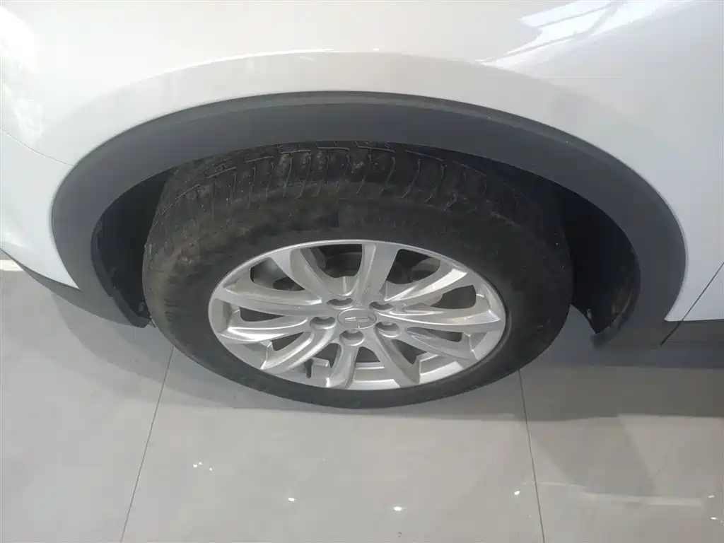 Cadillac XT4 2021 28T FWD Technology Edition фото 23
