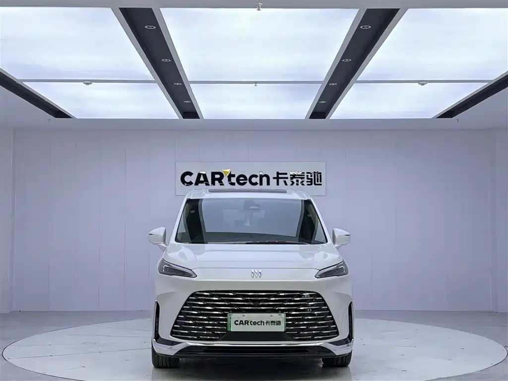 BUICK GL8 NEW ENERGY