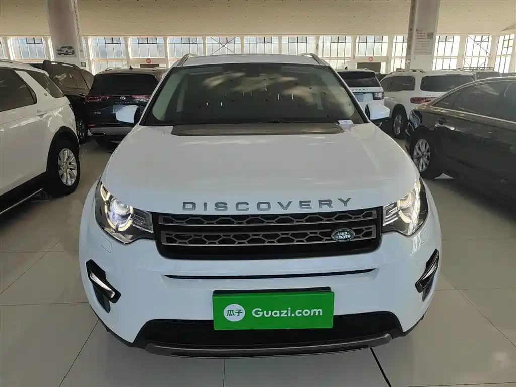 Land Rover Discovery Sport 2019 240PS SE Edition China VI фото 3