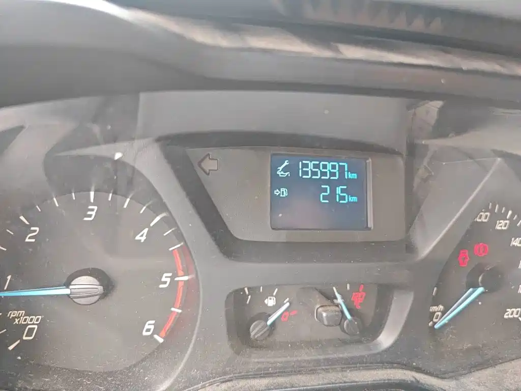 Ford Transit 2019 2019 2.0T Diesel Multi-Purpose Commercial Vehicle Short Wheelbase Low Roof 6-Seater China VI