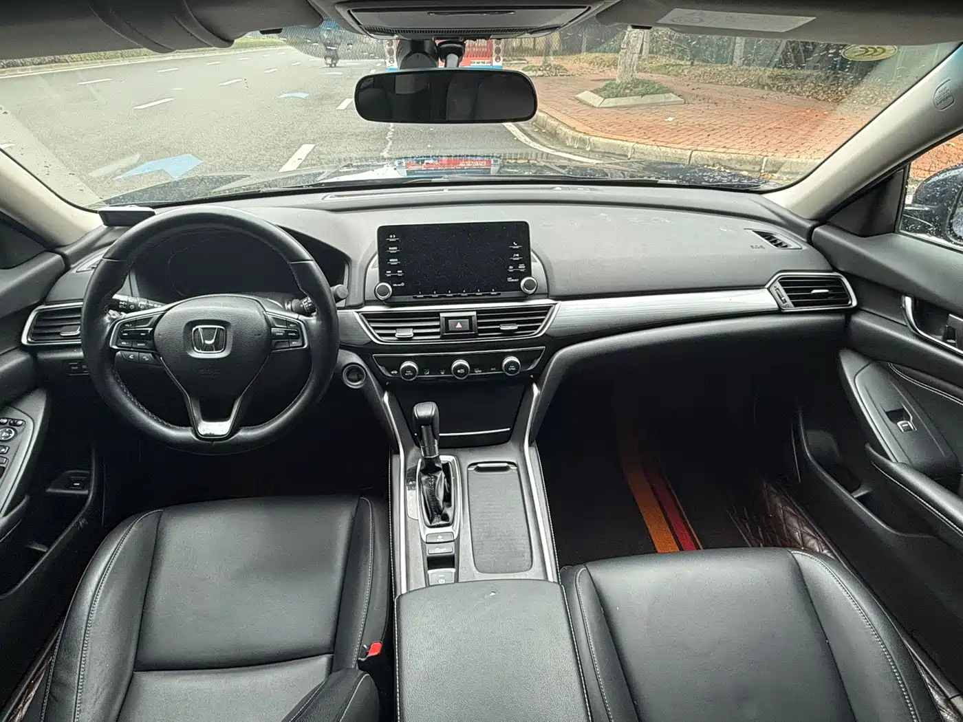 Honda Inspire 2019 260TURBO Deluxe Edition China VI фото 5