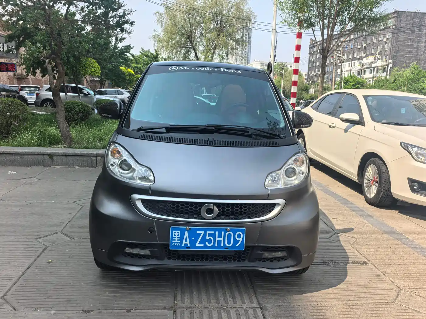 Фото 2 - smart fortwo