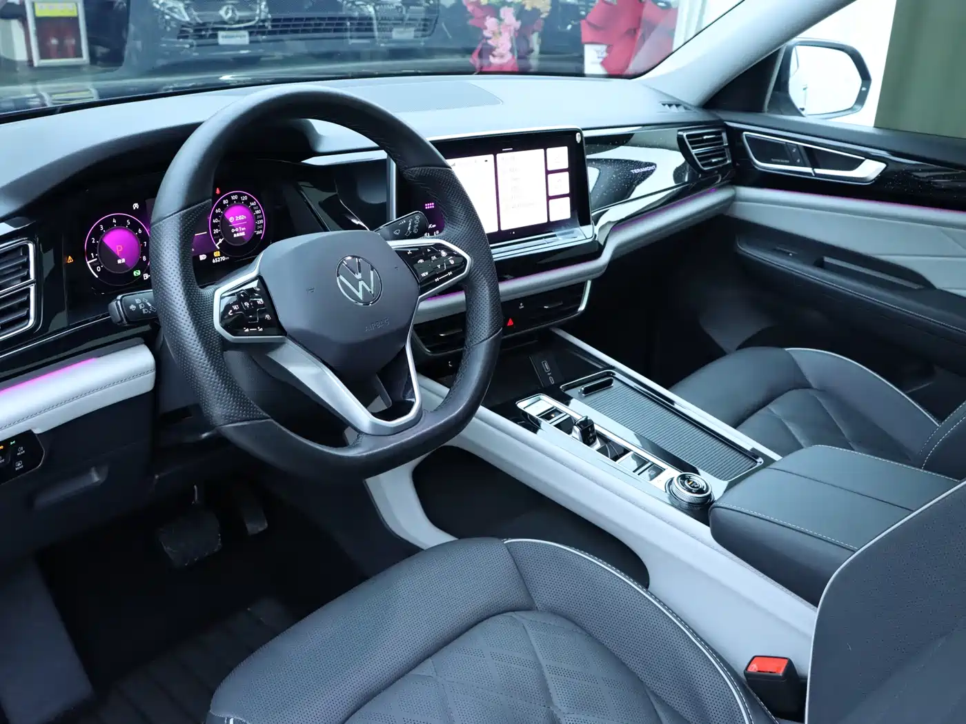 Volkswagen Teramont 2023 380TSI AWD Premium Flagship Edition фото 6