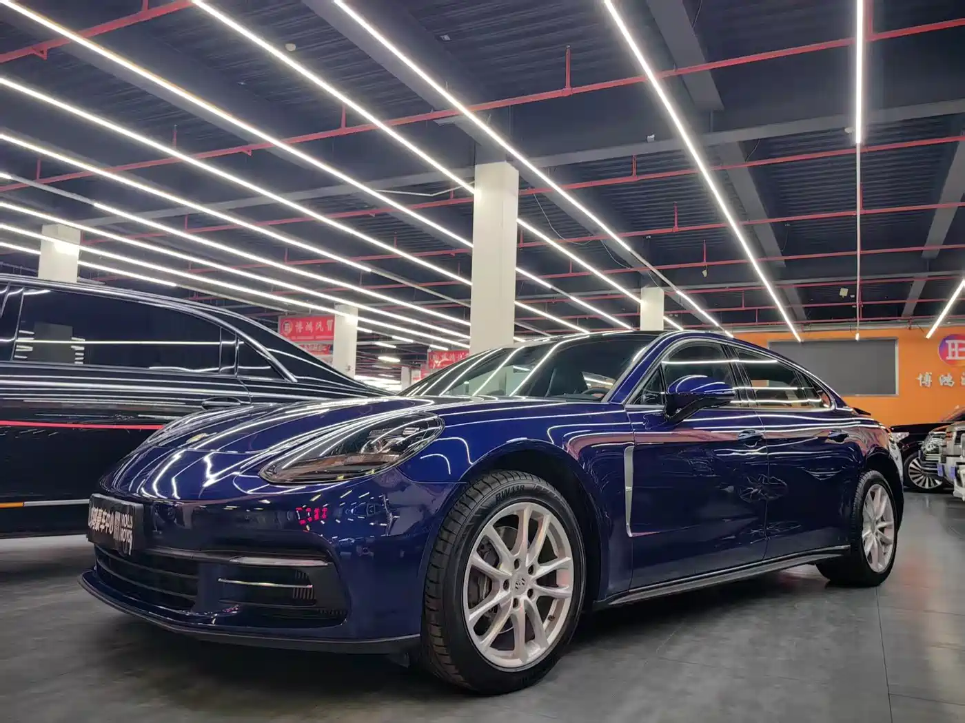 Porsche Panamera 2019 Panamera 4 Executive Long Wheelbase 2.9T