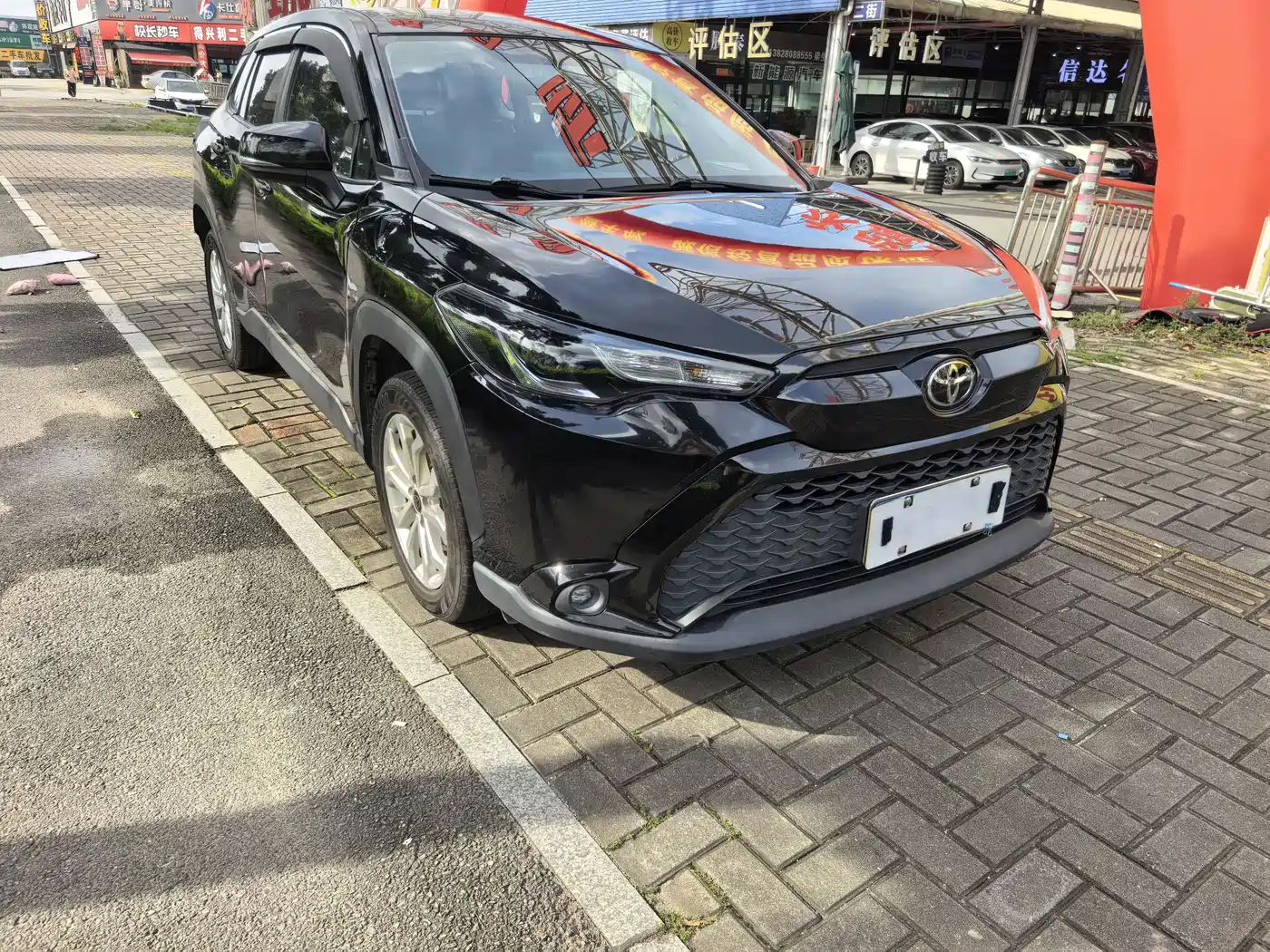 Toyota Frontlander 2022 2.0L CVT Elite фото 3