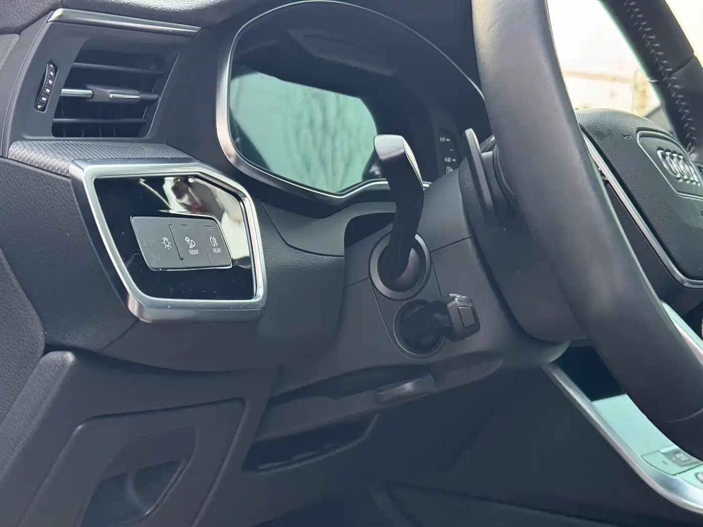 Audi A6L 2021 40 TFSI Luxury Sport фото 13