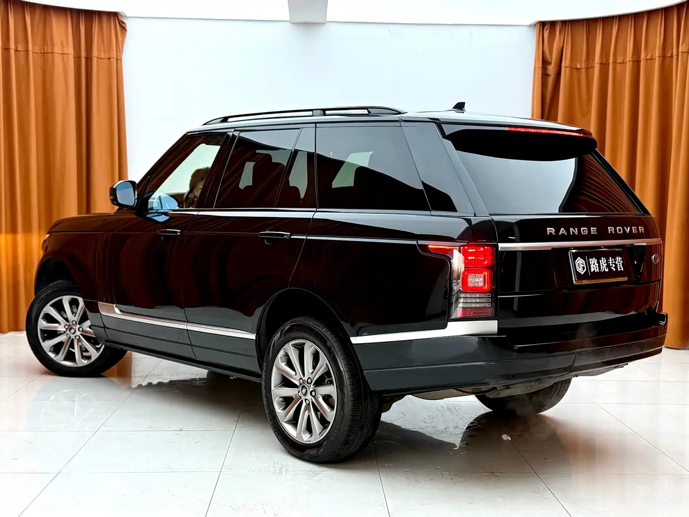 Land Rover Range Rover 2016 3.0 SC V6 Vogue фото 6