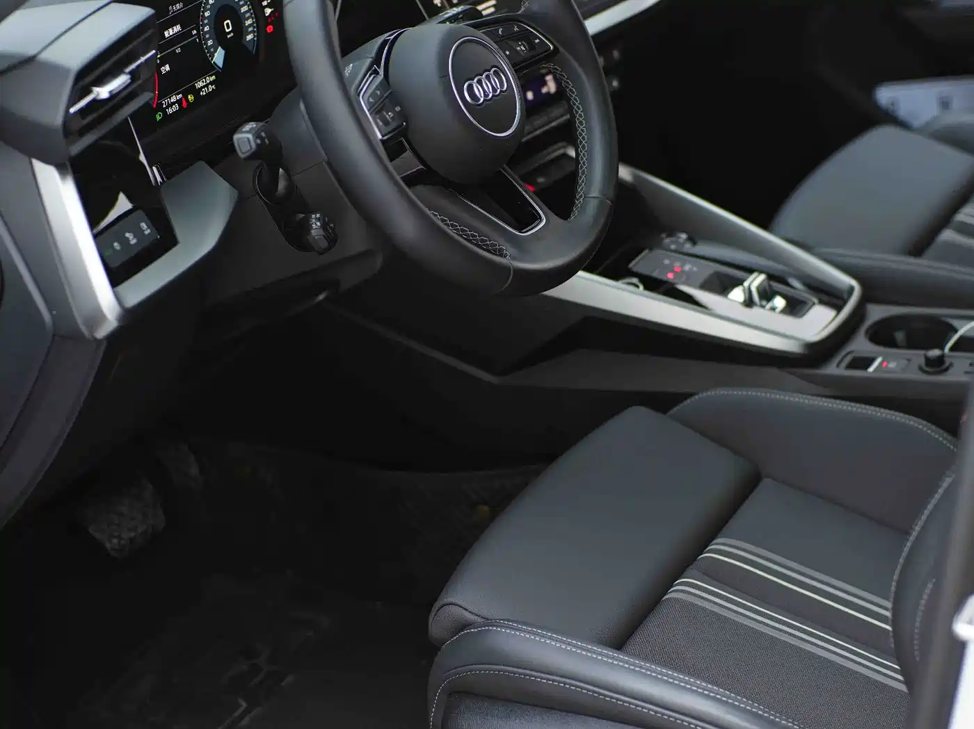 Audi A3 2023 Sportback 35 TFSI Fashion Sport фото 12