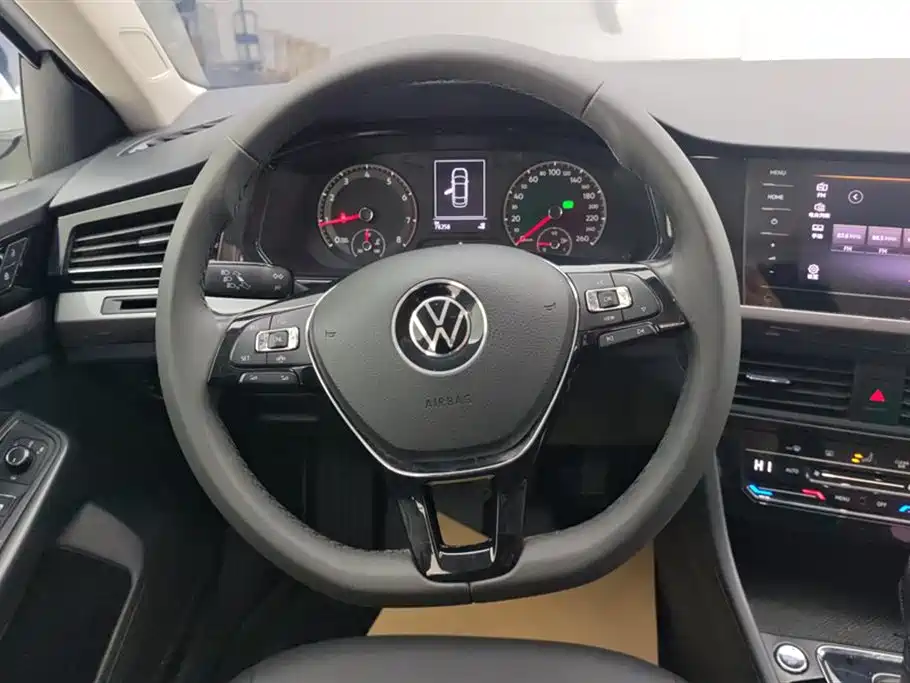 Volkswagen Bora 2021 200TSI DSG Elite Smart Edition фото 15