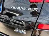 Photo 15 - Honda Avancier