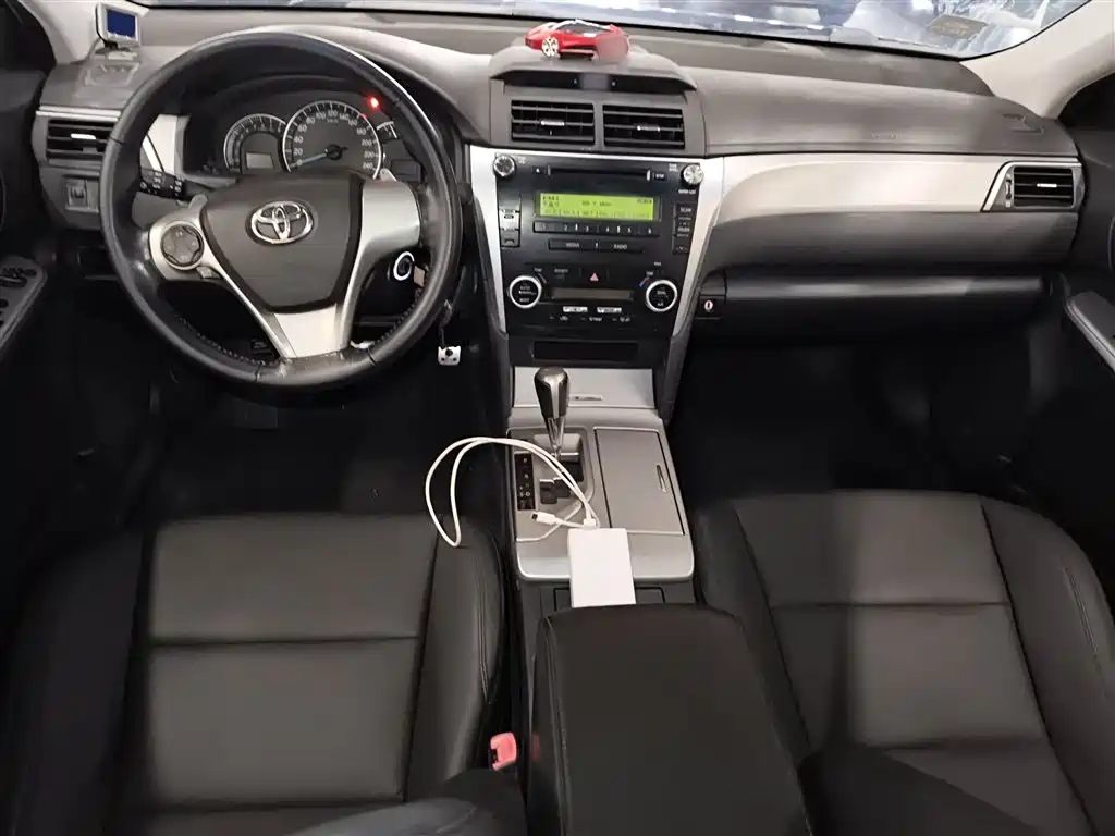 Toyota Camry 2012 Junrui 2.0S Dynamic Edition фото 12