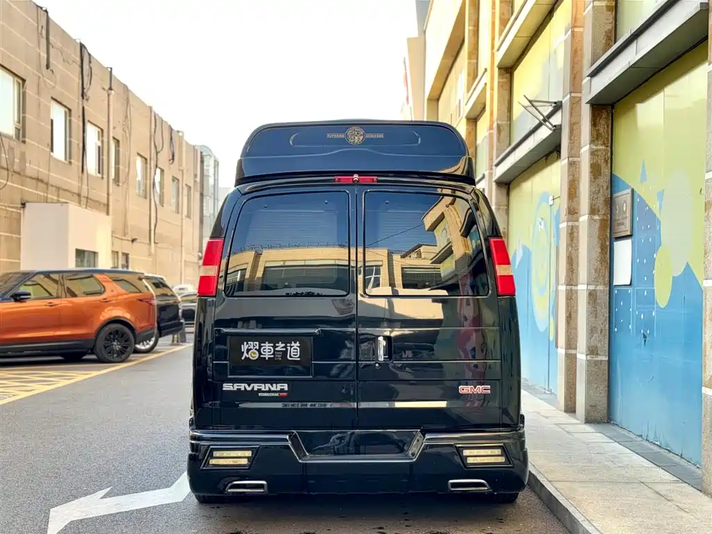 GMC Savana 2018 2014 5.3L AWD Leader Edition