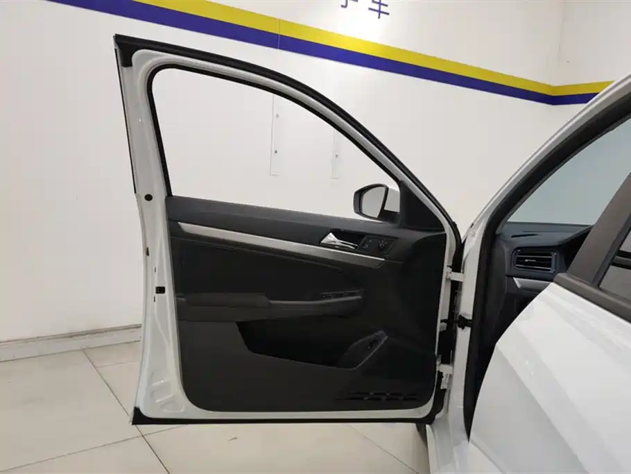 Volkswagen Lavida 2019 Lavida Start 1.5L Auto Trend (China VI) фото 7