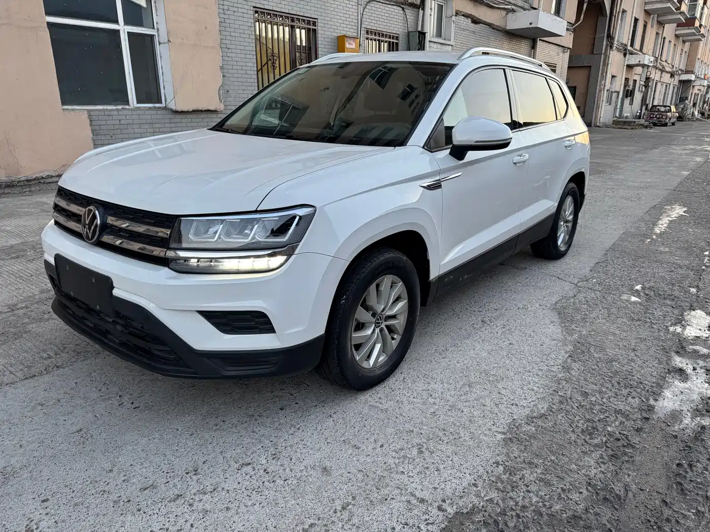 Volkswagen Tharu 2022 280TSI FWD Luxury Edition фото 2