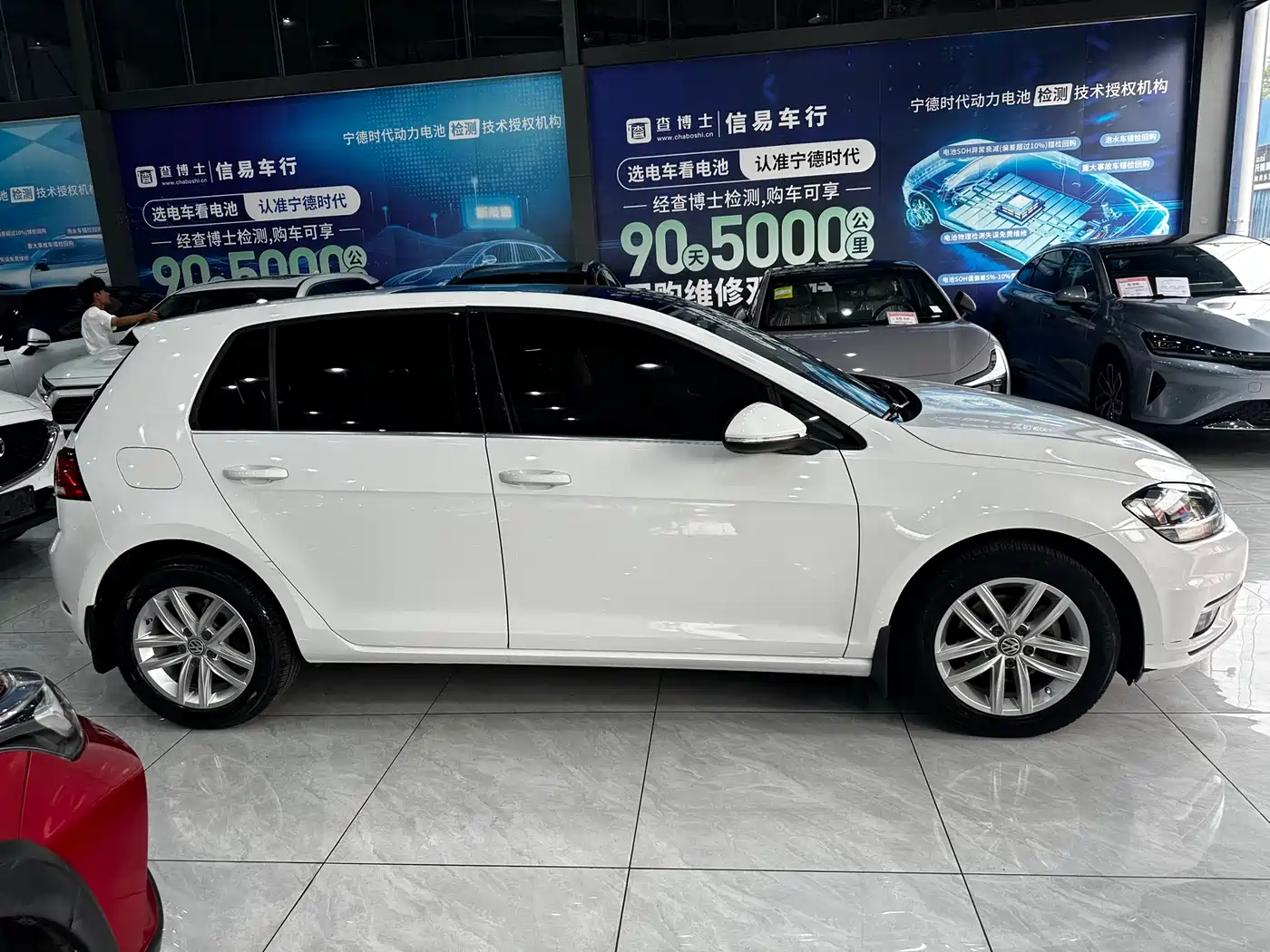 Volkswagen Golf 2018 1.6L Automatic Comfort фото 4