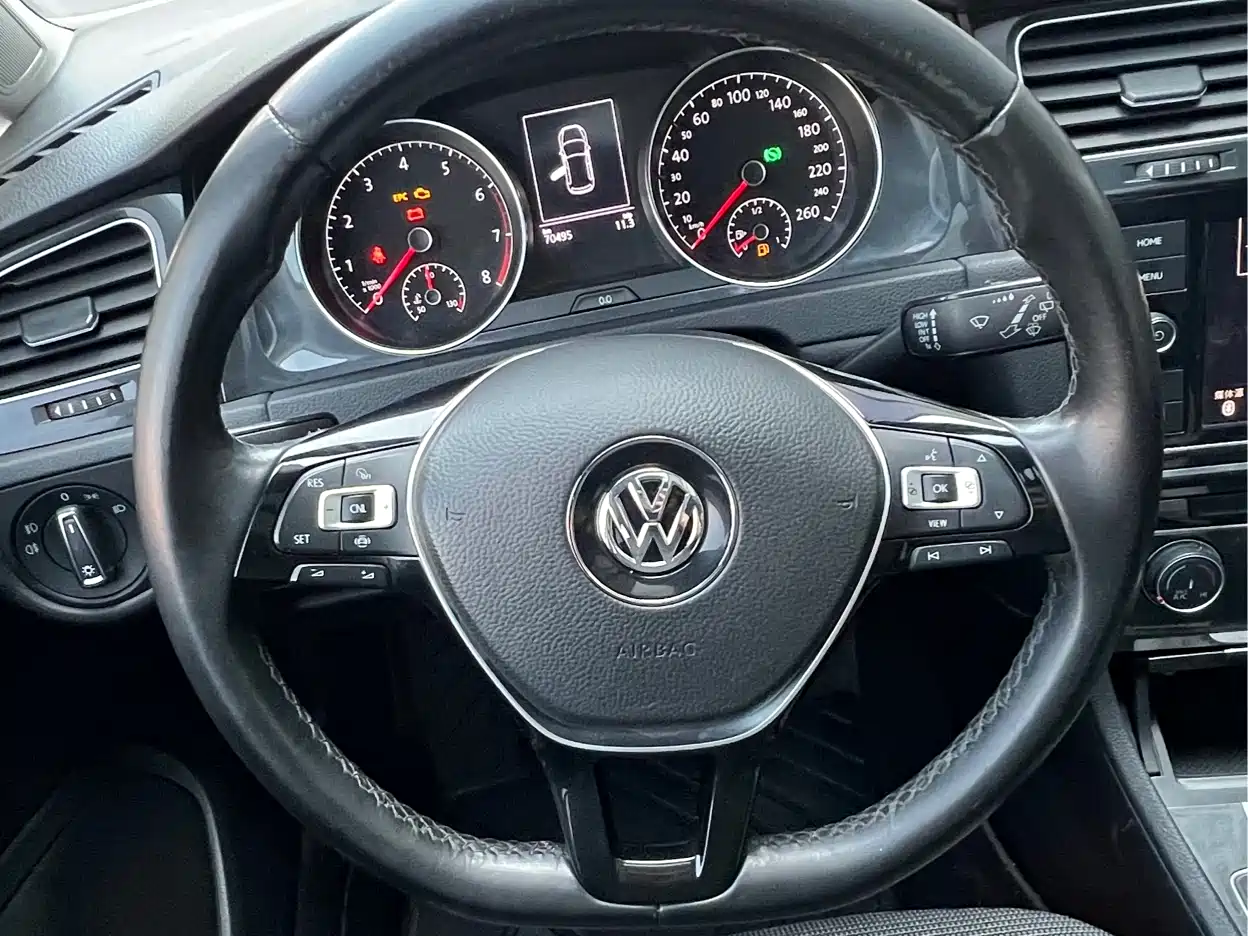 Volkswagen Golf 2019 280TSI DSG Comfort China VI фото 13