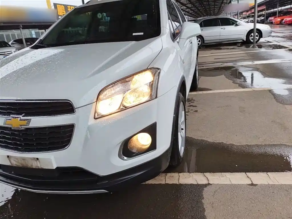 Chevrolet Trax 2014 1.4T Automatic 2WD Luxury фото 24