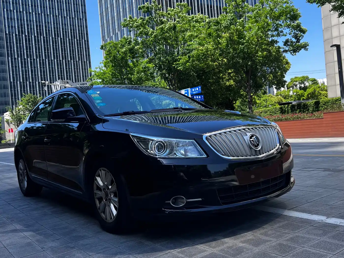 Buick LaCrosse 2011 2.4L SIDI Premium Edition фото 2