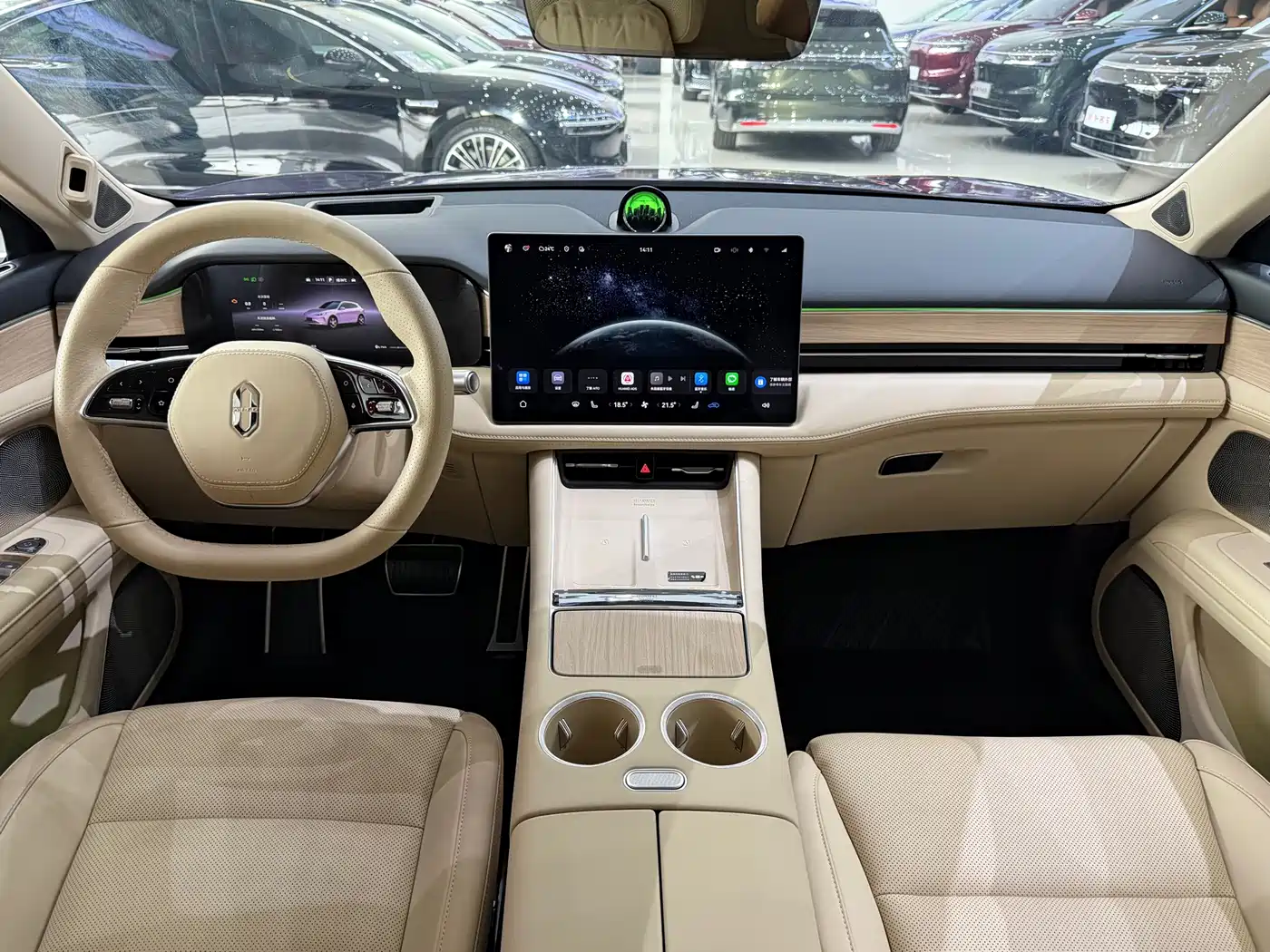 AITO Wenjie AITO M5 2025 Extended Range Ultra AWD фото 12