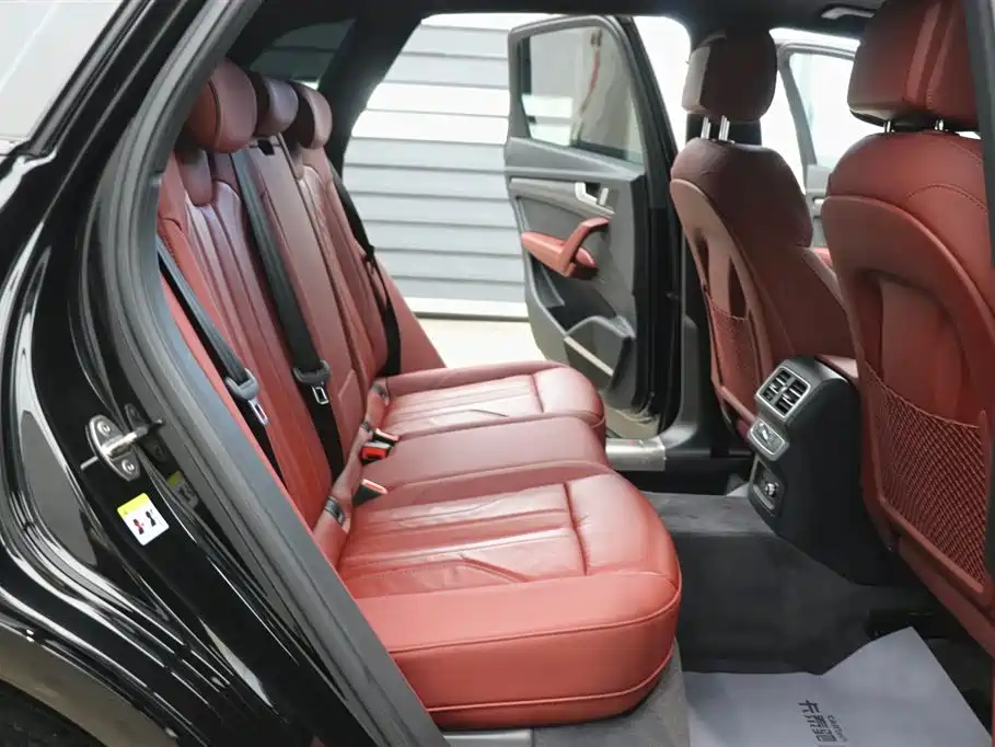Audi Q5L 2023 45T Luxury Dynamic фото 25