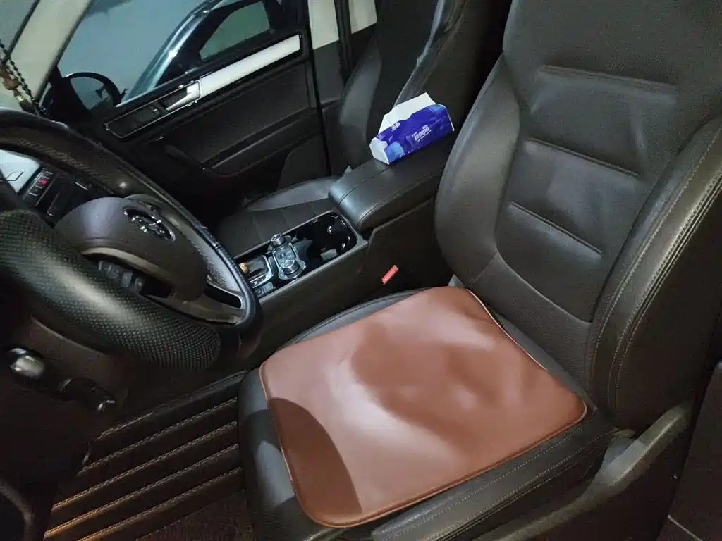 Volkswagen Touareg 2017 3.0TSI Explorer Edition фото 8