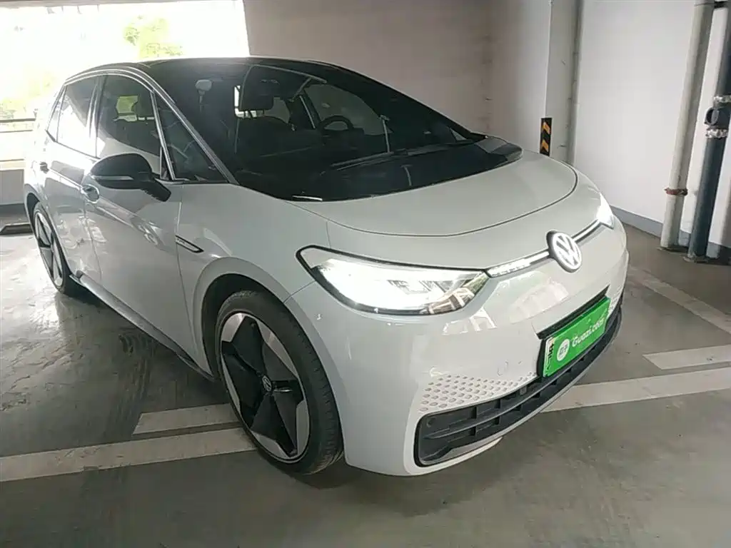 Volkswagen ID.3 2023 Pure Smart Edition фото 4