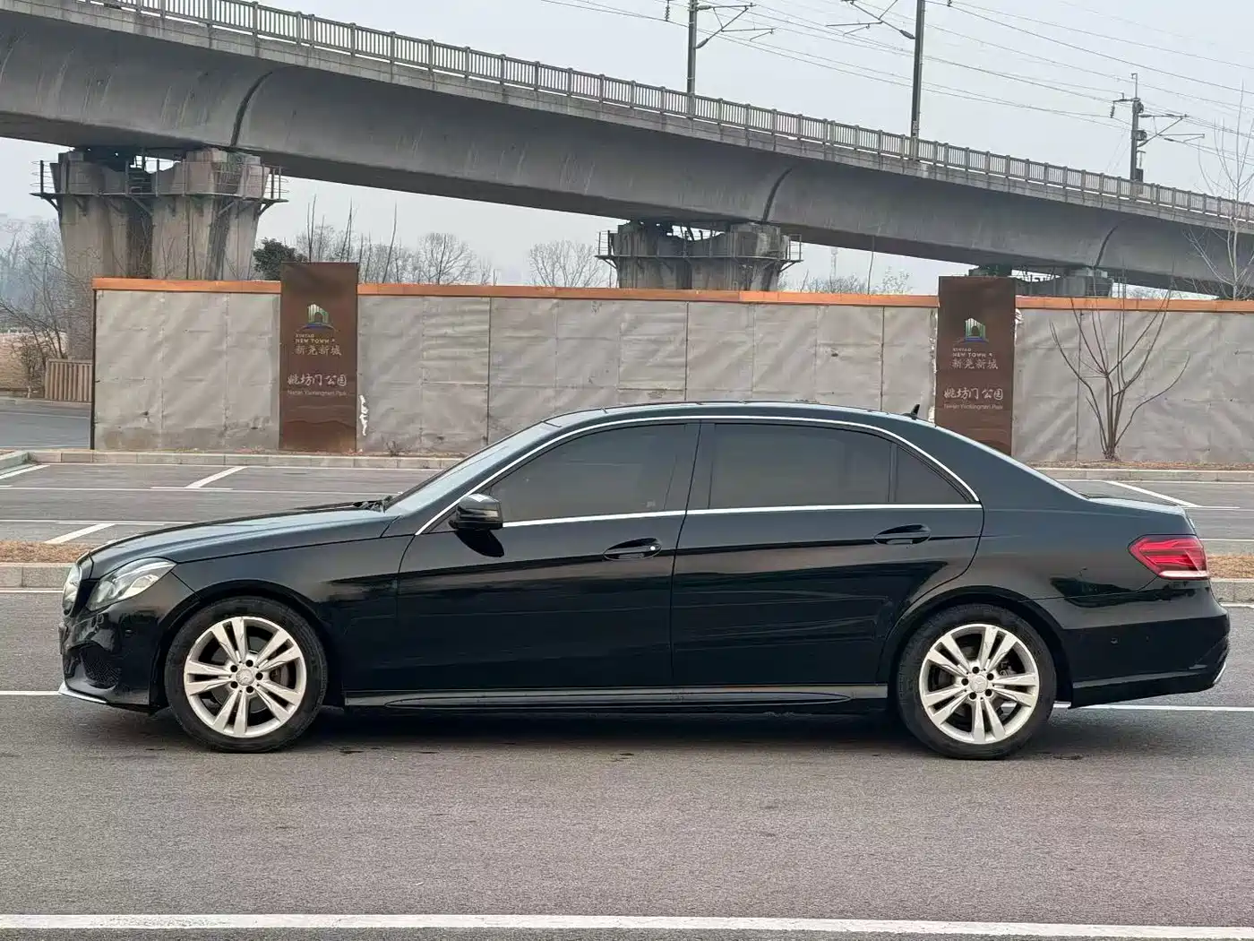 Mercedes-Benz E-Class 2014 Facelift E 300 L Sport фото 3