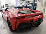Photo 3 - Ferrari SF90