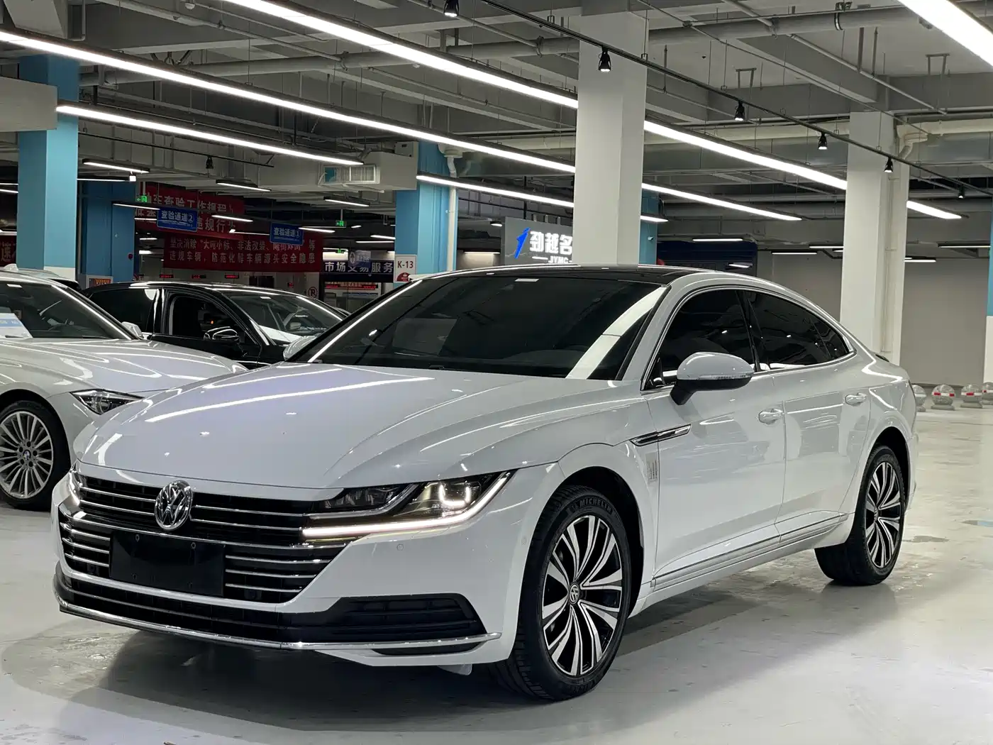 Volkswagen FAW-Volkswagen CC 2020 330TSI Glamour Version China VI