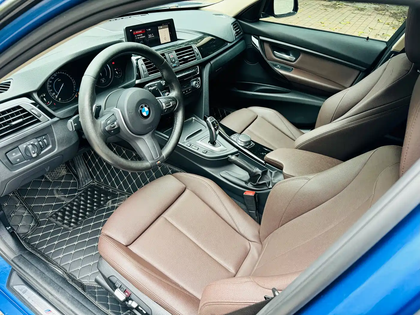 BMW 3 Series 2019 320Li M Sport Package фото 7