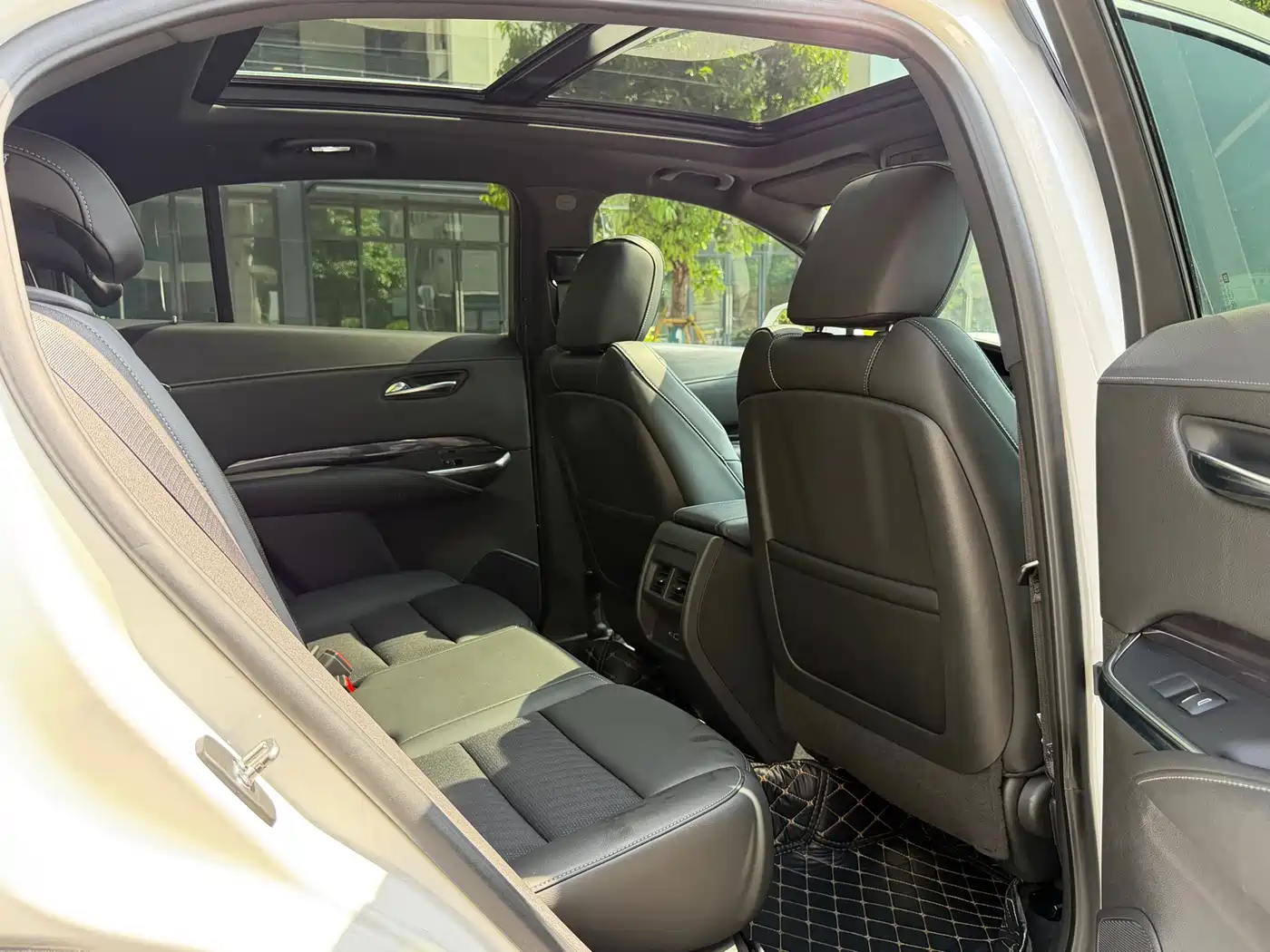 Cadillac XT4 2018 Model 28T 2WD Technology фото 7
