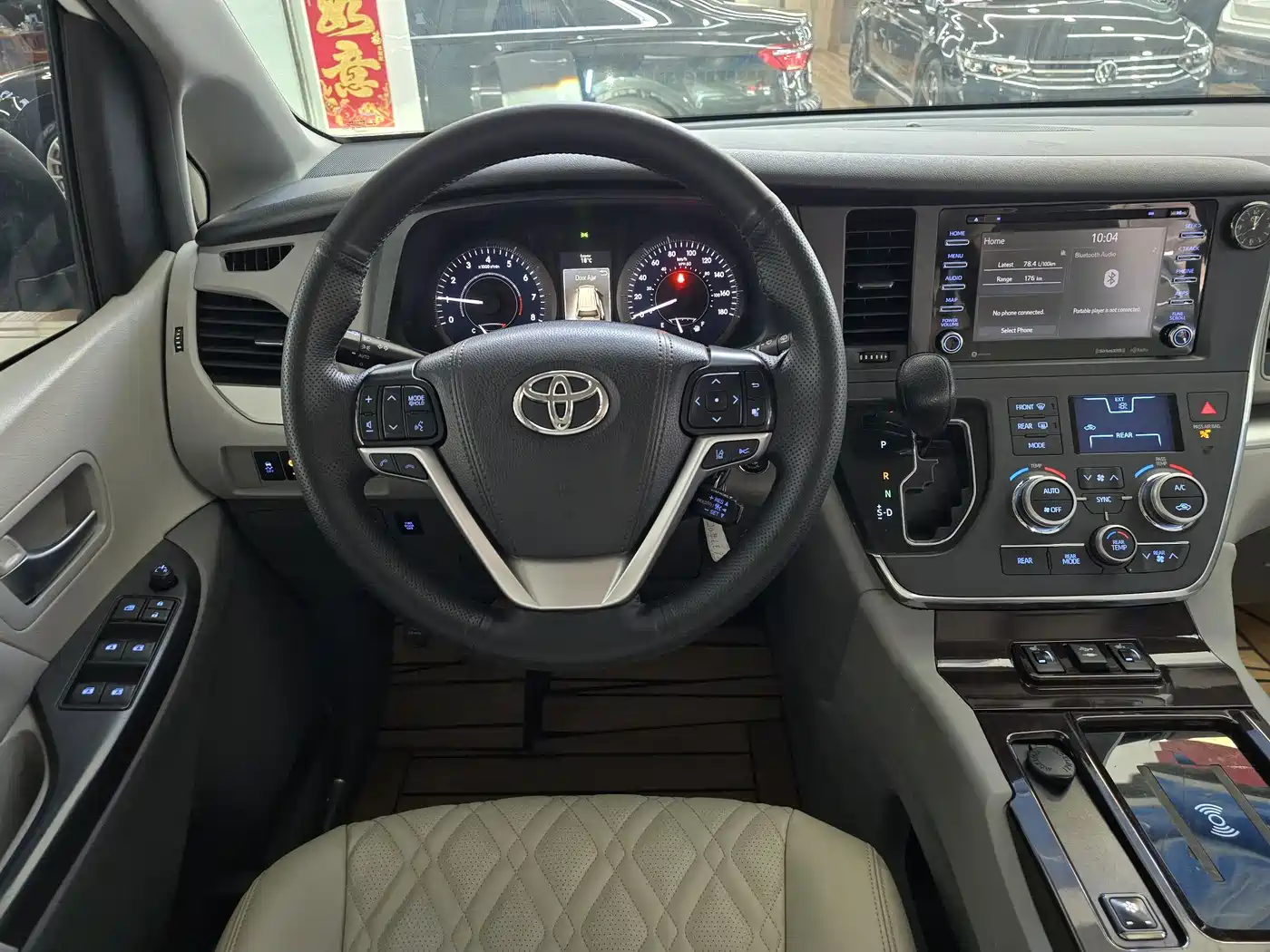 Toyota Sienna 2015 3.5L 4WD L фото 8